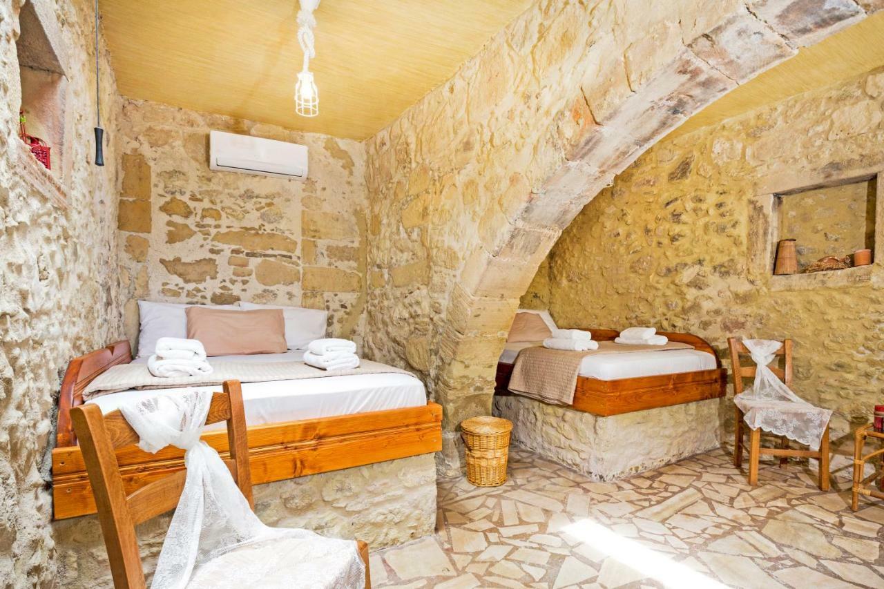 Petrakis Cretan Homes Kissamos Exterior photo